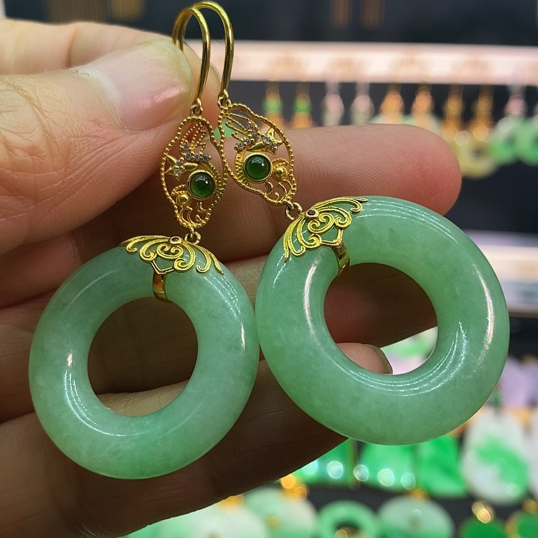 翡翠18K金镶嵌耳饰耳饰