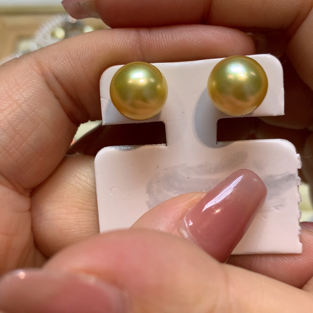 海水珍珠耳饰18K金镶嵌