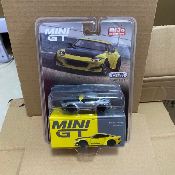 minigt 752 合金车模 挂卡 清漆隐藏版 nissan z pandem 