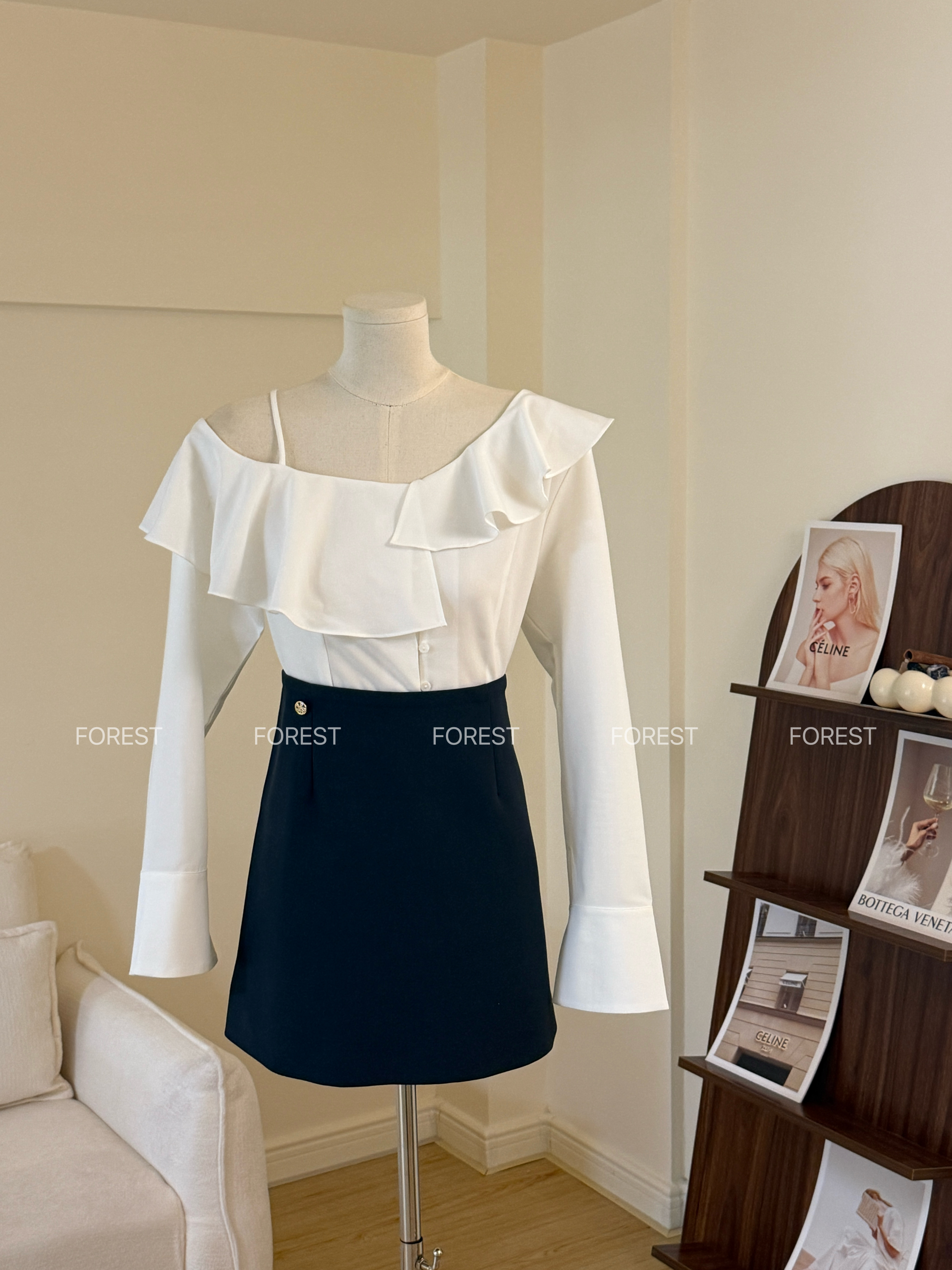 no退no换     白色设计感法式气质显瘦衬衣