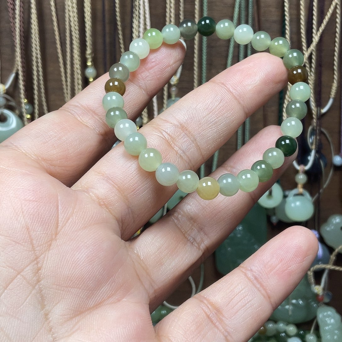 和田玉未镶嵌手串