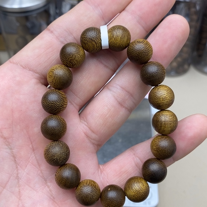 沉香沉香碎屑海南白奇17