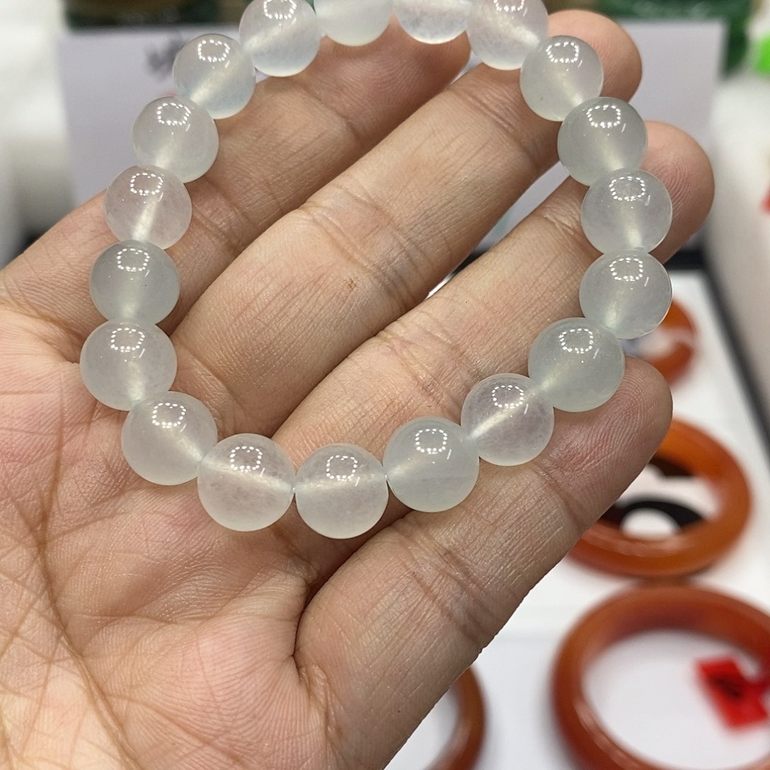 石英质玉手链未镶嵌