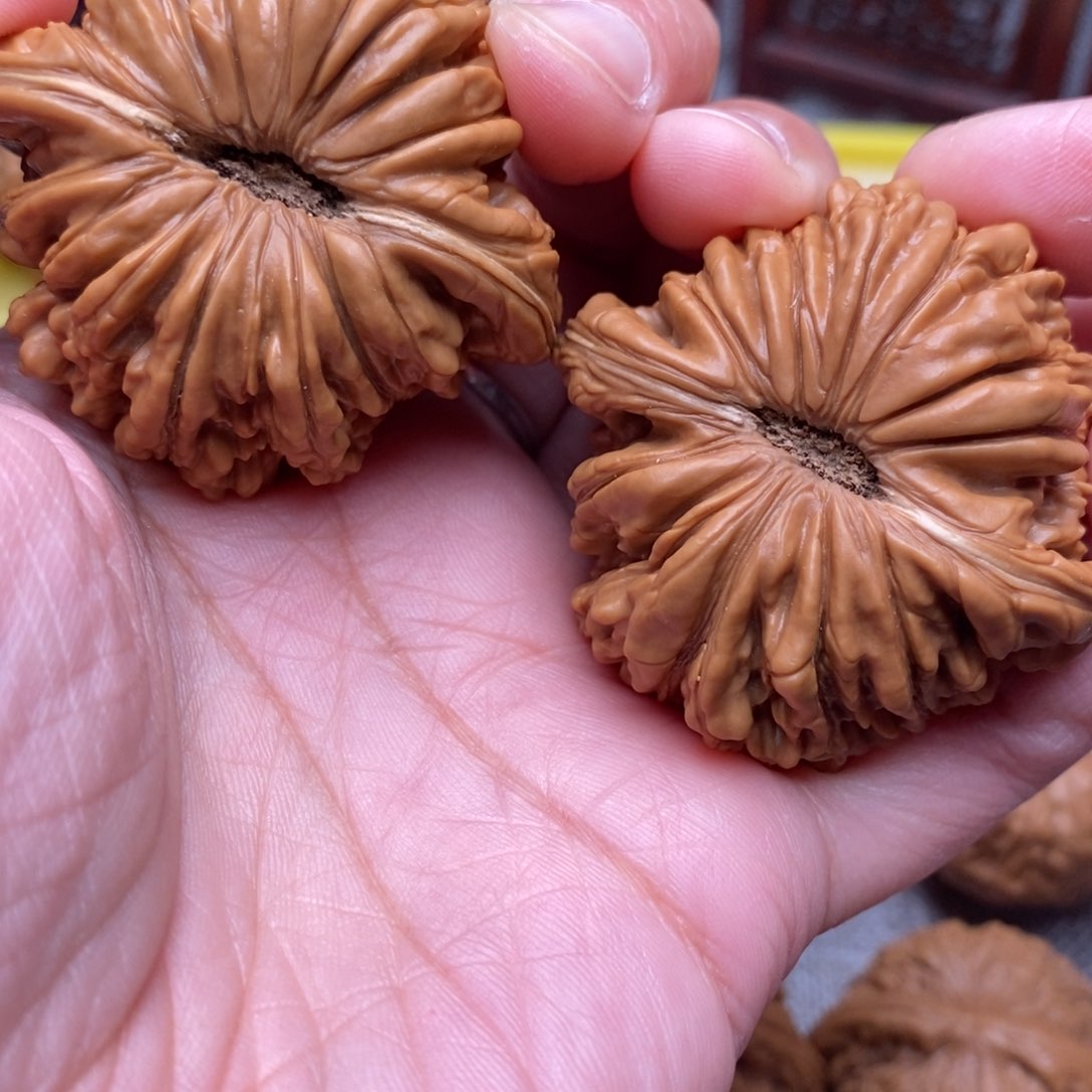 文玩核桃把件用****7全品毕业汉高楼47尺