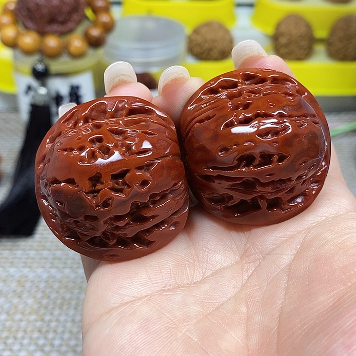 文玩核桃把件光头强