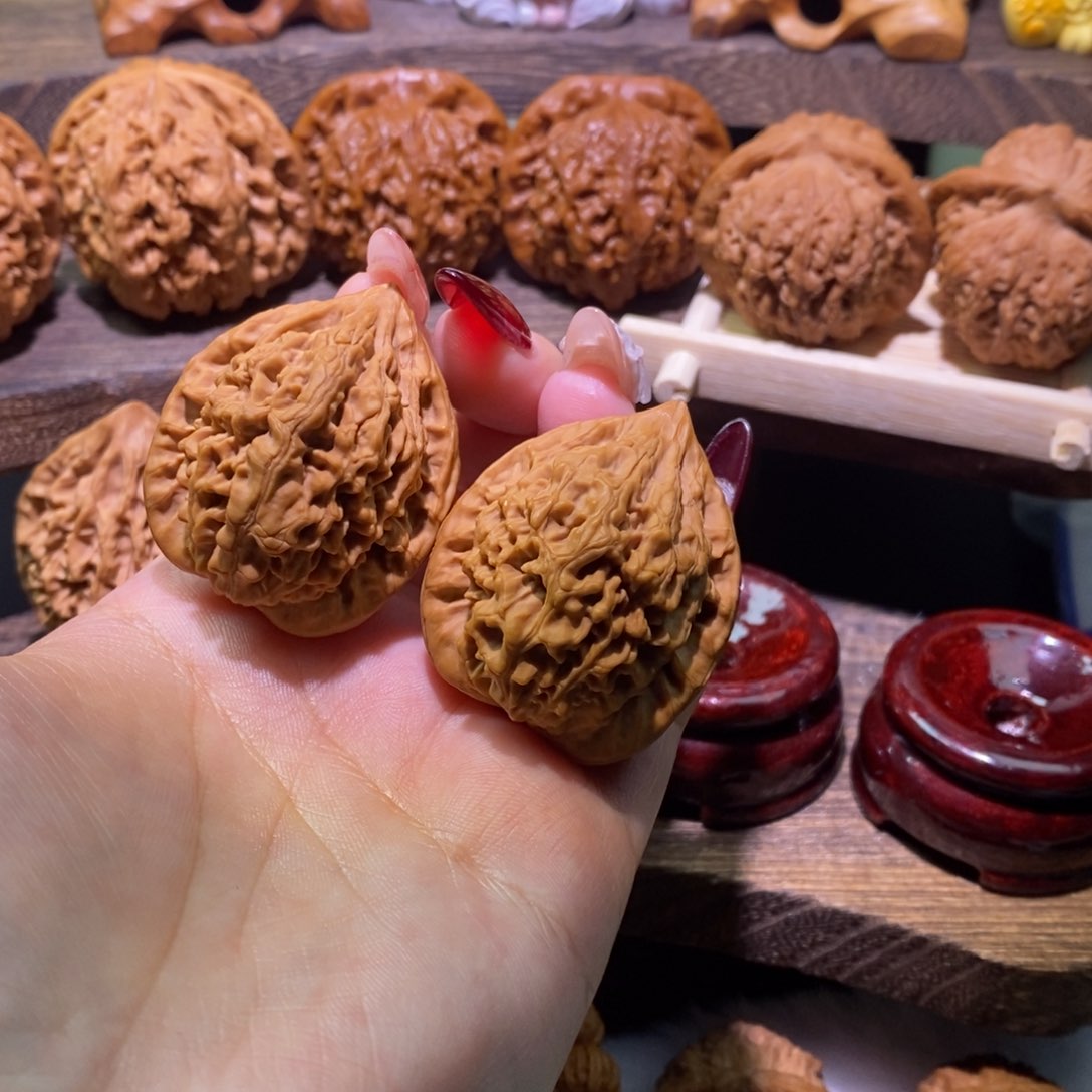 吊坠文玩核桃35.5秦岭野生小鸡心