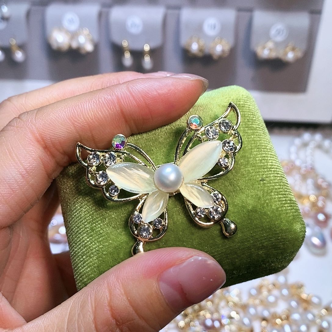 【闪购商品】淡水珍珠胸针未镶嵌