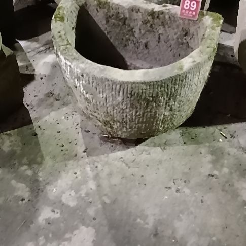 石材农村老石缸小半月