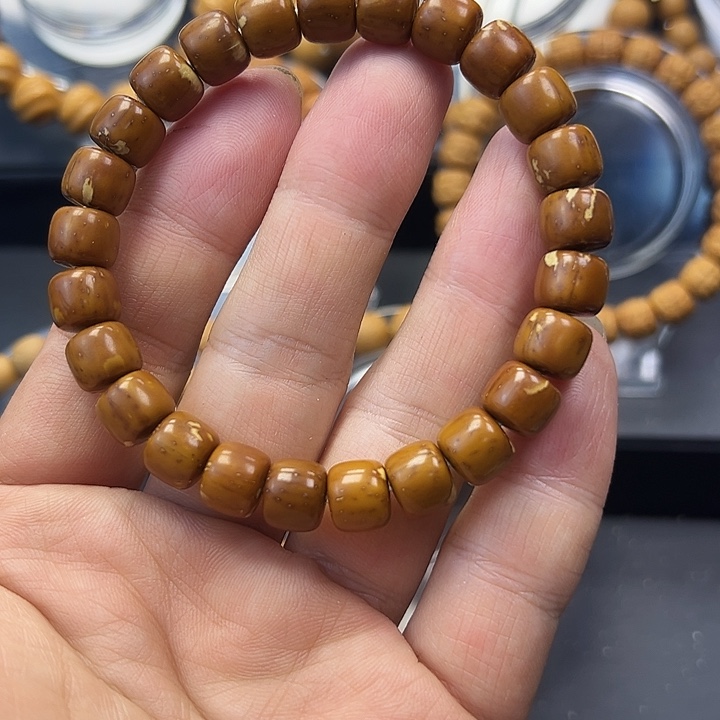 猴头核桃手串鼠串