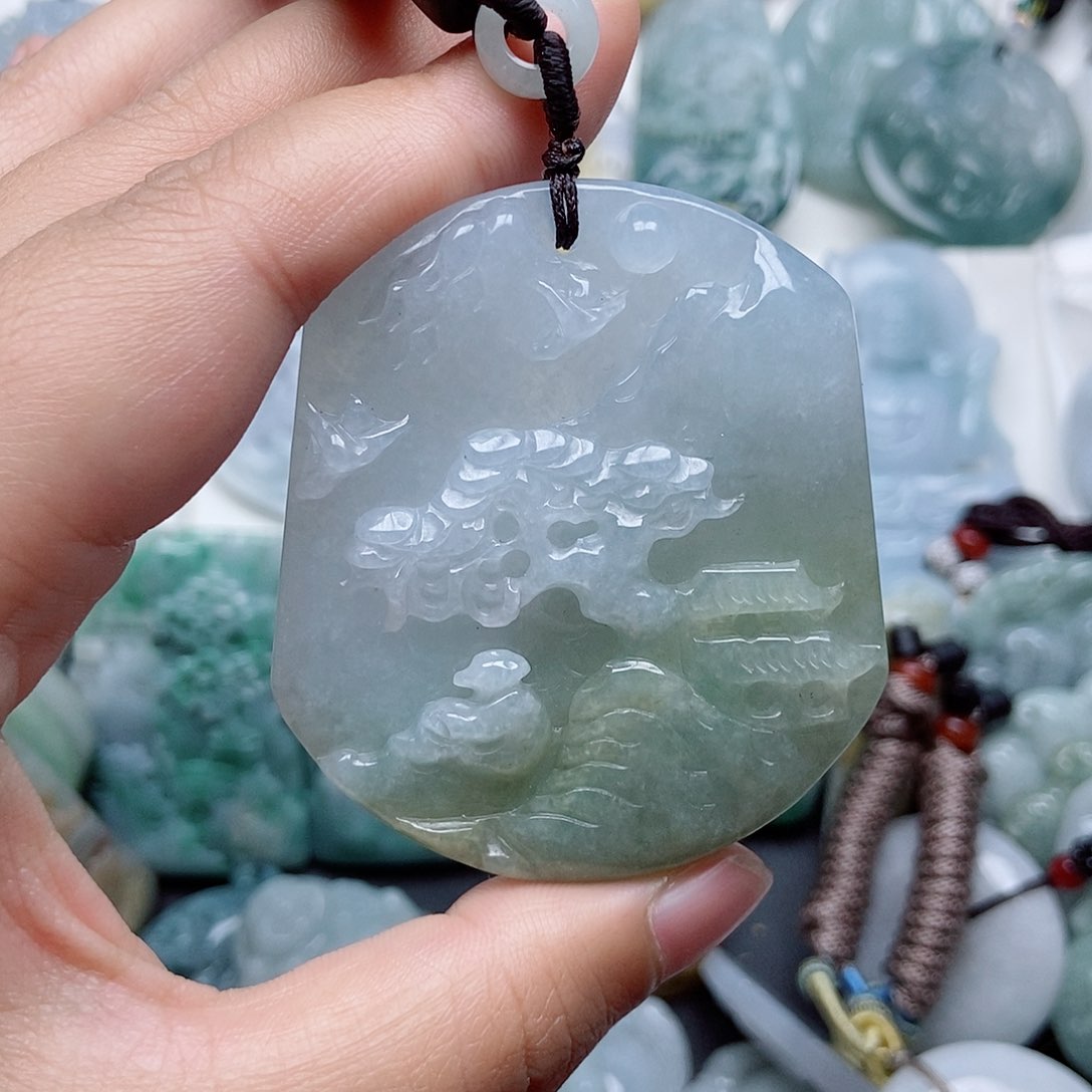 翡翠未镶嵌颈饰翡翠