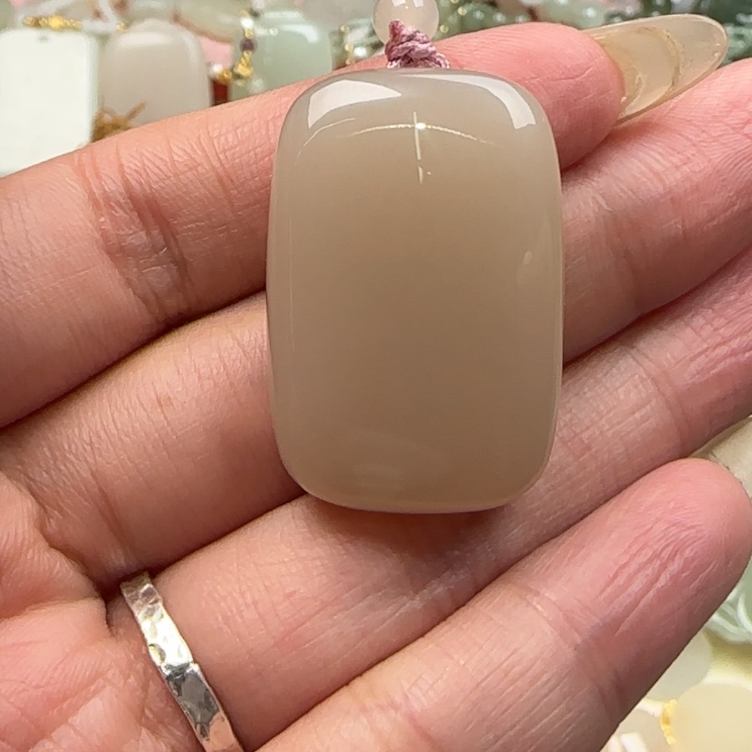 和田玉颈饰未镶嵌晴*姐