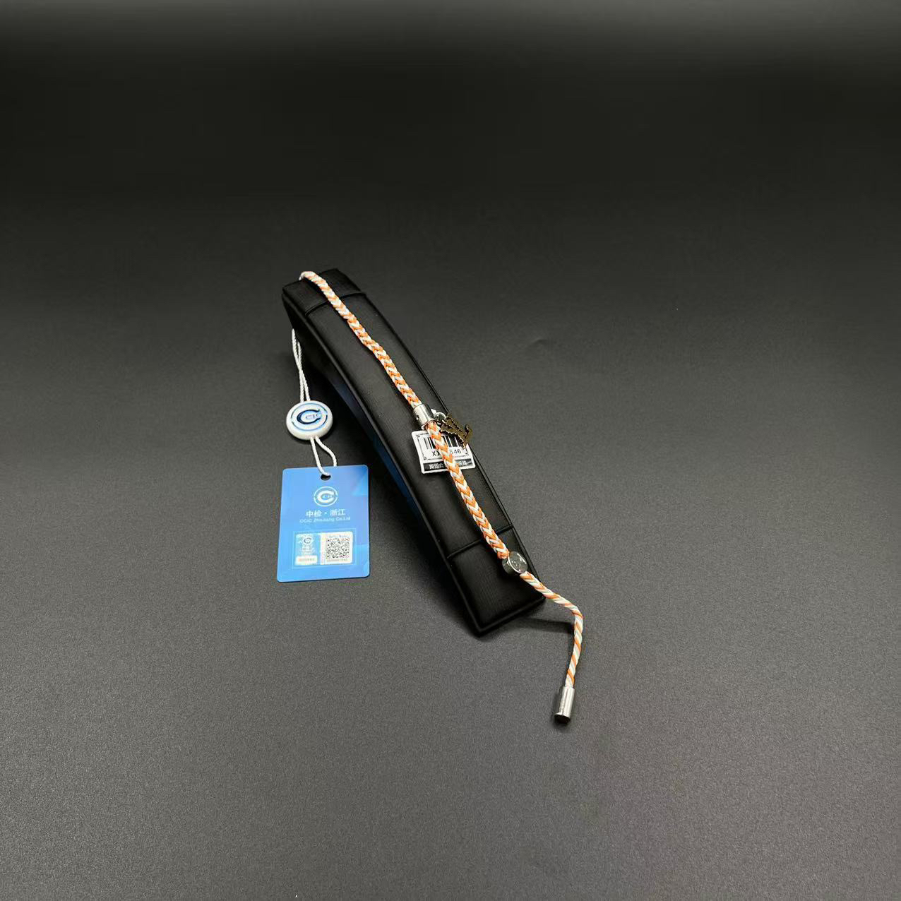 Louis Vuitton LV 手绳 均码/98新/3500/无配件 xx04646