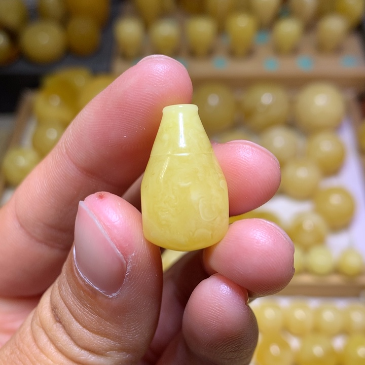 蜜蜡裸石未镶嵌天然俄料白花蜜蜡三通13.2