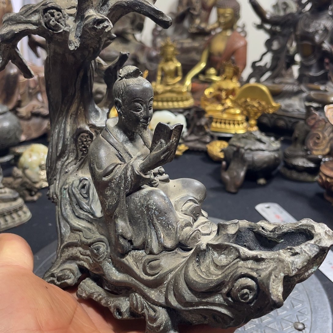 前***者仙人看书。            650