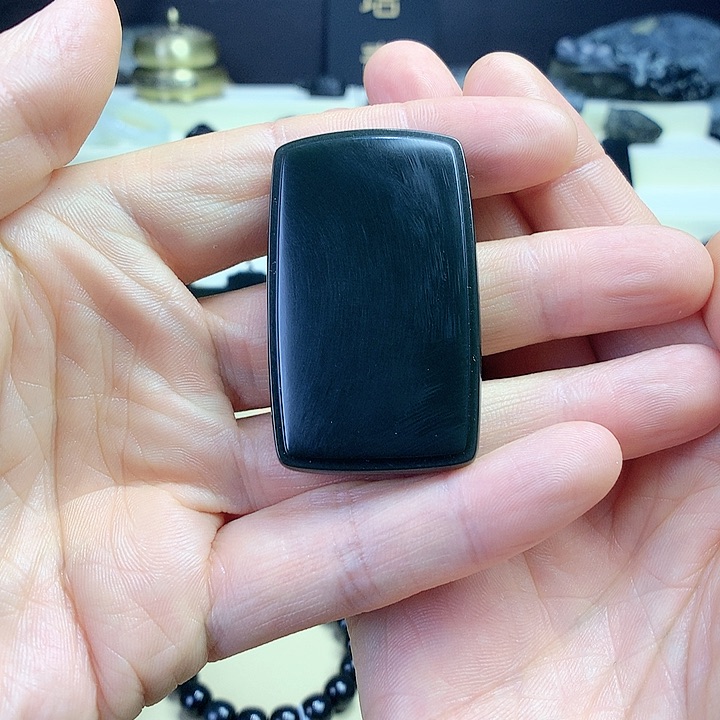 和田玉颈饰未镶嵌一**光