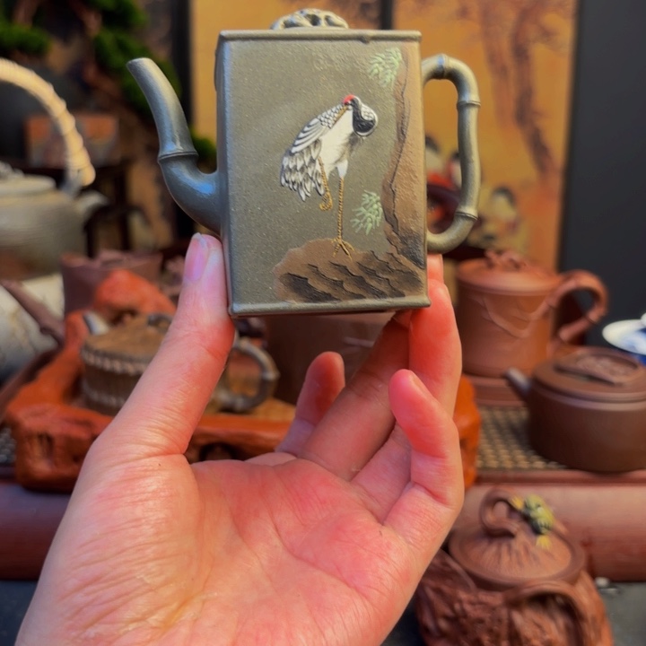 不过现在在路上还不