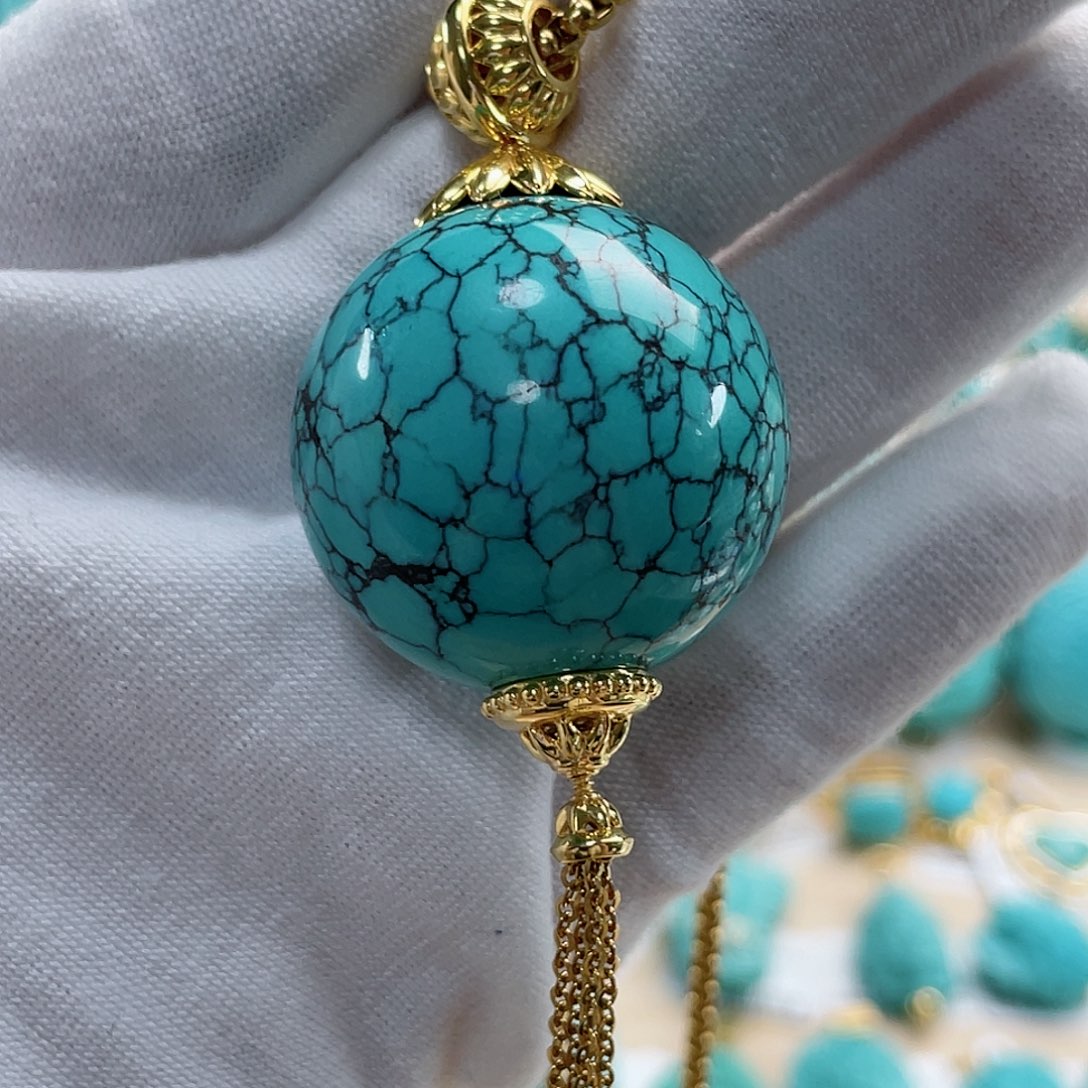 绿松石珠宝奇石18K金镶嵌