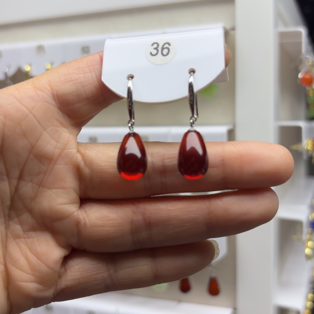 血珀银S925镶嵌耳饰