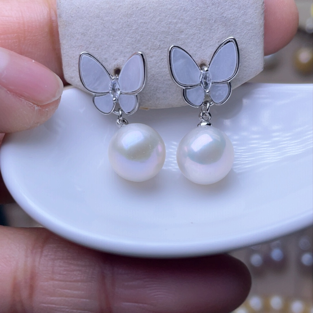 淡水珍珠耳环未镶嵌