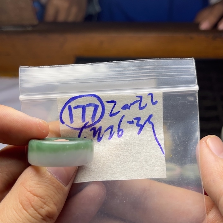 定制翡翠未镶嵌明天