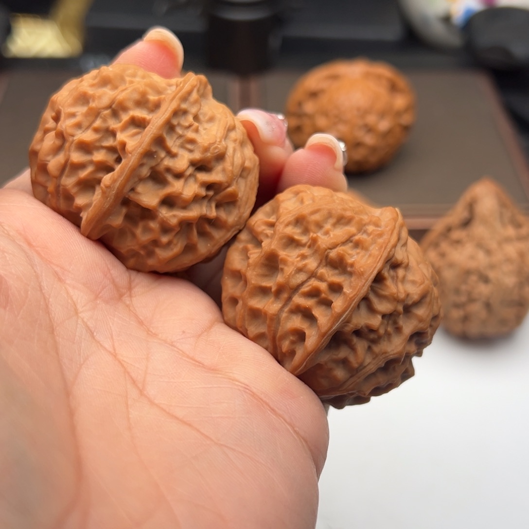 文玩核桃把件黄松峪42