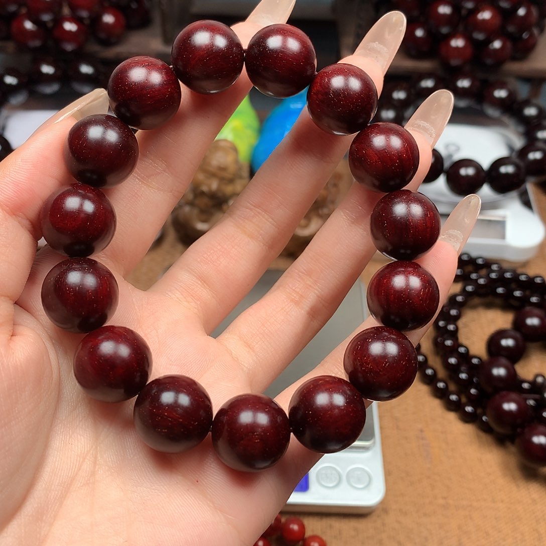 檀香紫檀（小叶紫檀）小*1.5爆星