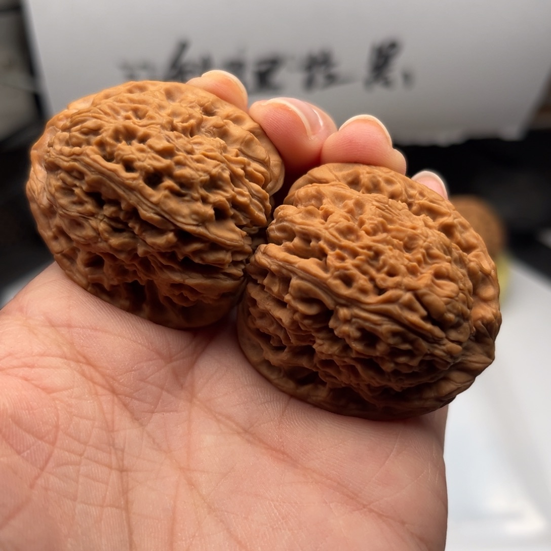 吊坠文玩核桃南疆38