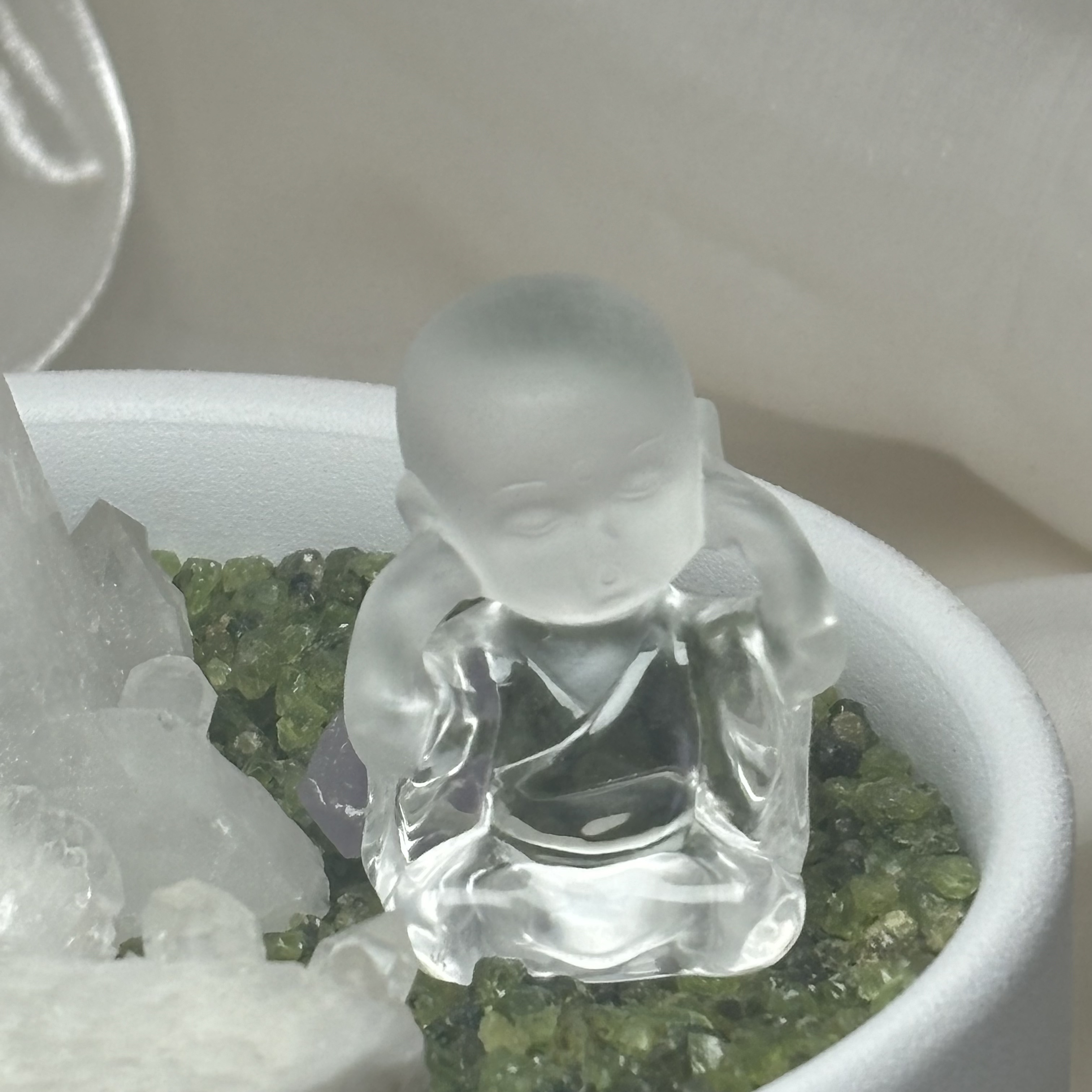 白水晶不听佛摆件  