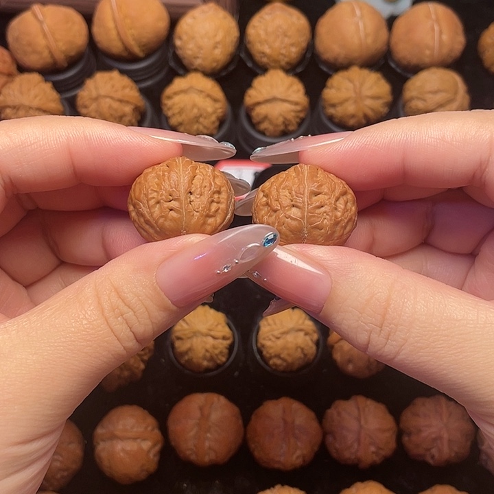 *****吊坠文玩核桃。。。。。。