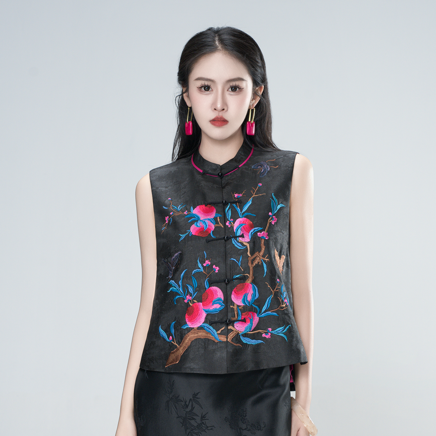 青娘子-（桃夭）提花刺绣国风新中式气质对襟百搭马甲60922