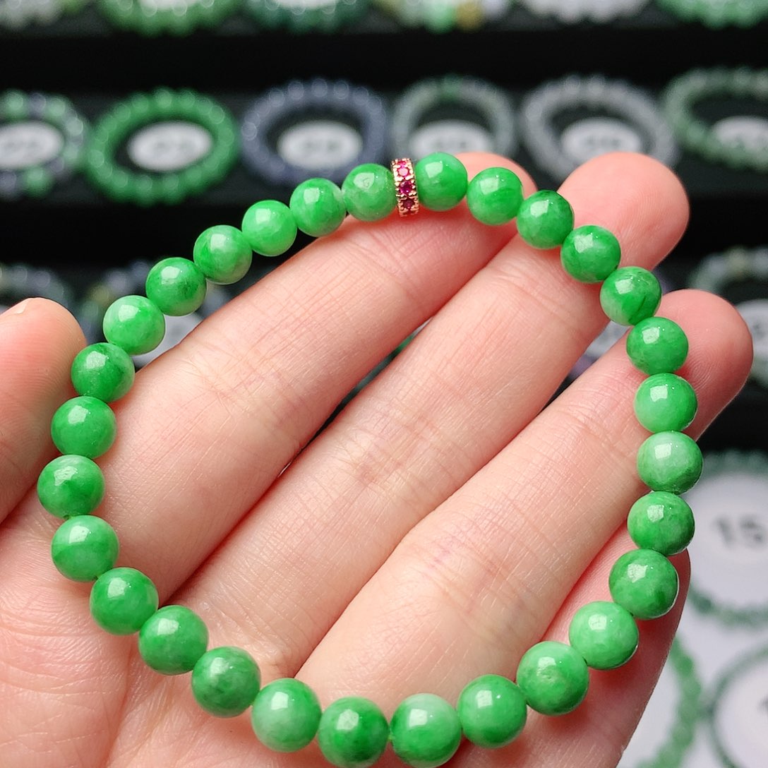 翡翠手链未镶嵌翡翠