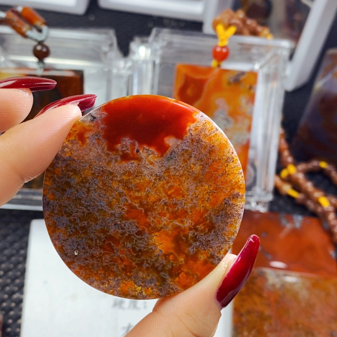 玛瑙/玉髓颈饰未镶嵌比***者