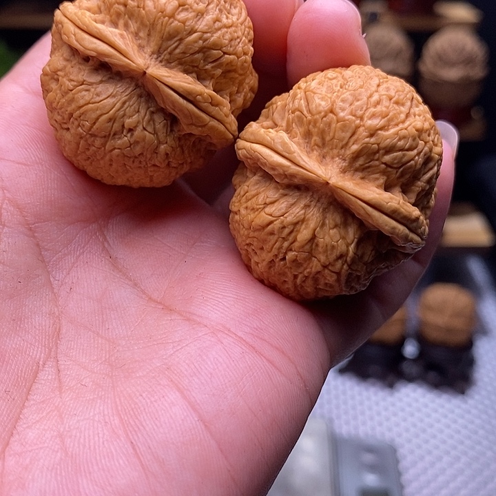 文玩核桃吊坠小霸王71