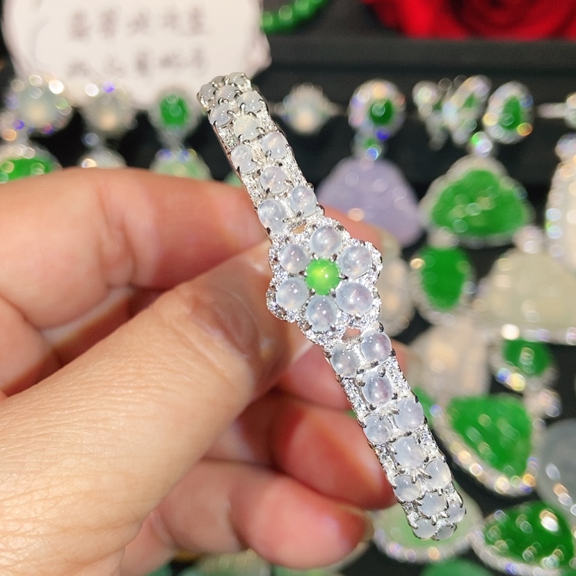 【闪购商品】未镶嵌手镯翡翠天然翡翠