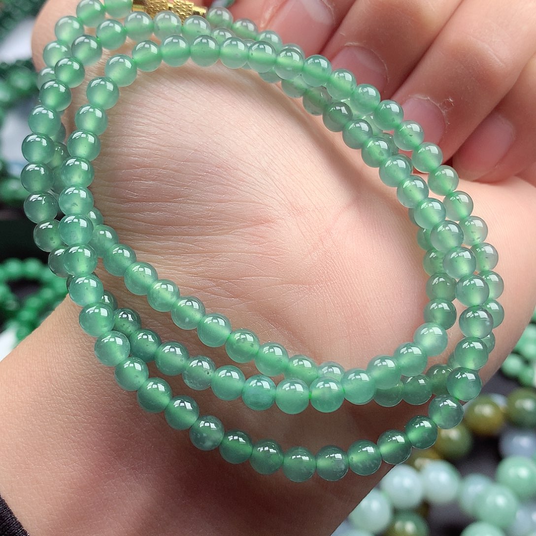 翡翠颈饰足铂镶嵌项链