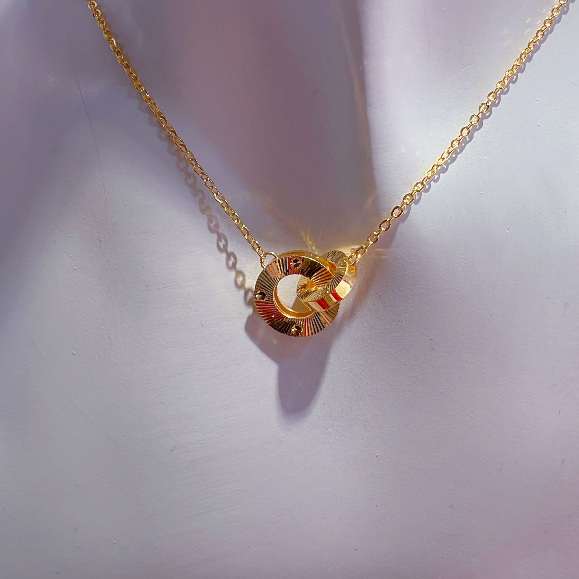 水贝柜台现货黄金环环相扣T财富金条悦己好物足金999