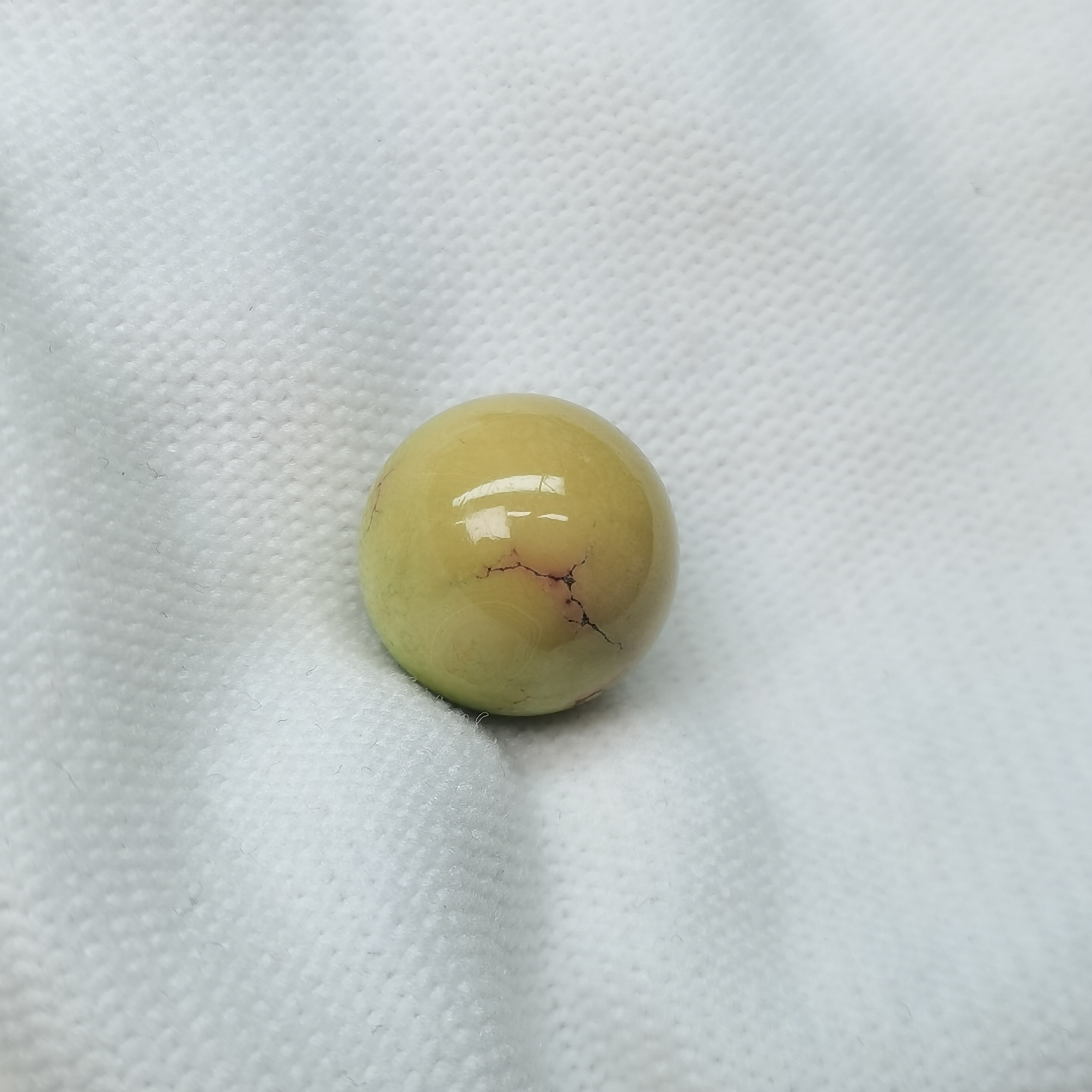 原矿高瓷特色绿松石柠檬黄飘红圆珠 直径14.8MM 克重4.2g