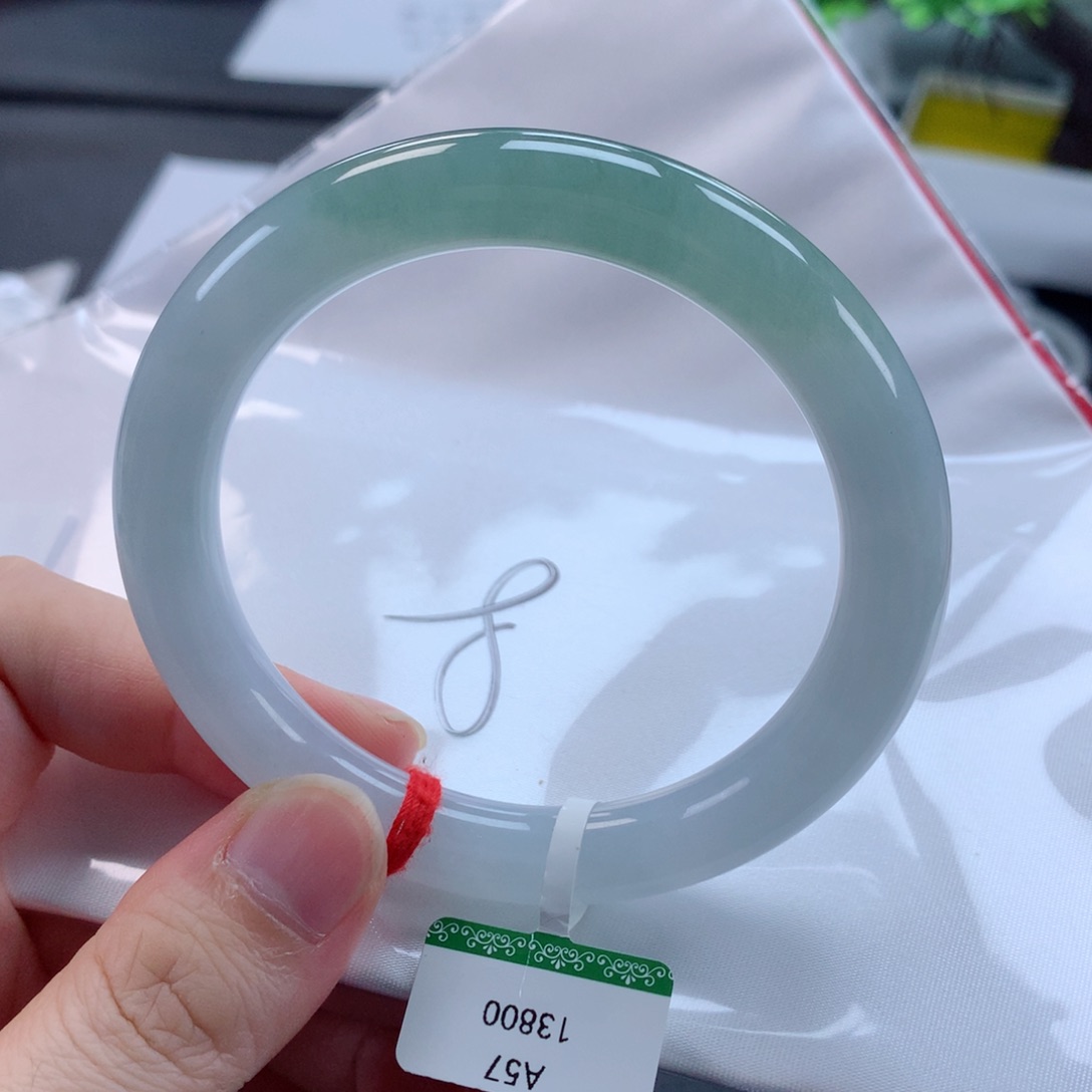 翡翠手镯未镶嵌缅甸天然翡翠手镯57圈口