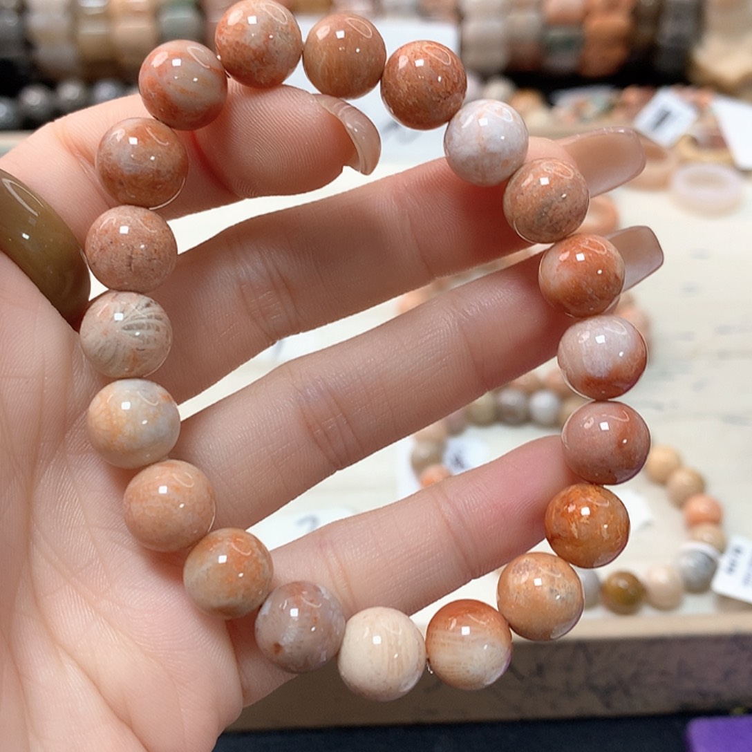 硅化珊瑚（珊瑚玉）手链未镶嵌◦****?720