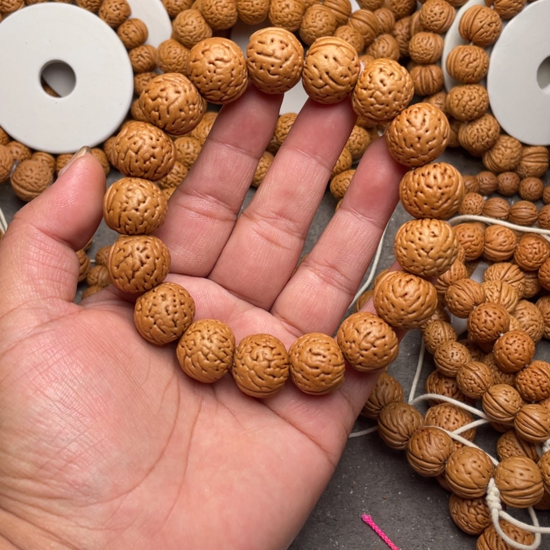 桃核手串桃核金丹闪9