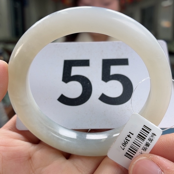 和田玉未镶嵌手镯结构