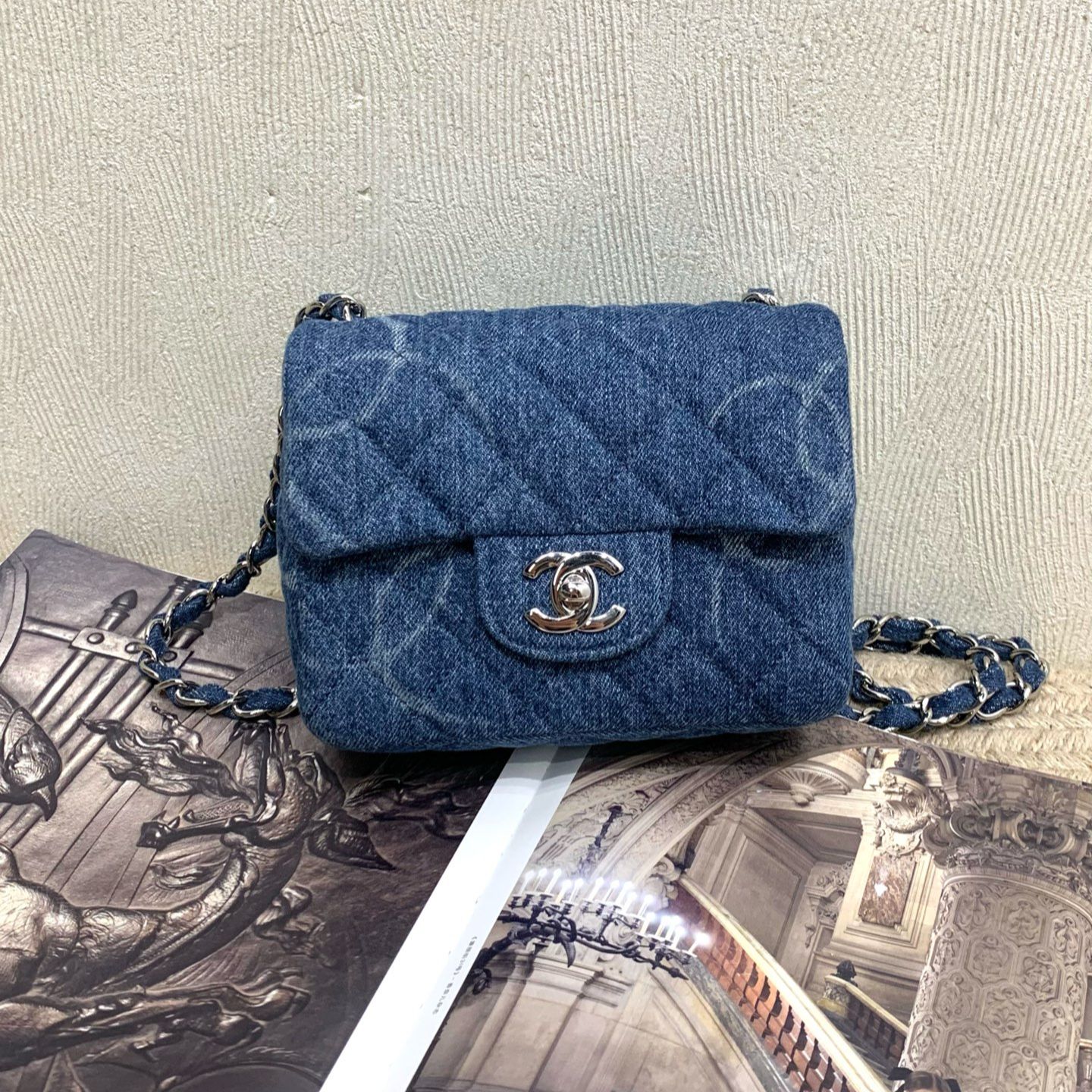 99新 Chanel/香奈儿 20B 丹宁牛仔银扣方胖子 30开