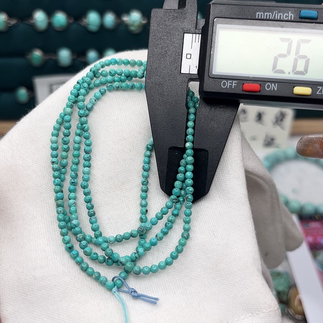 绿松石绿松石未镶嵌