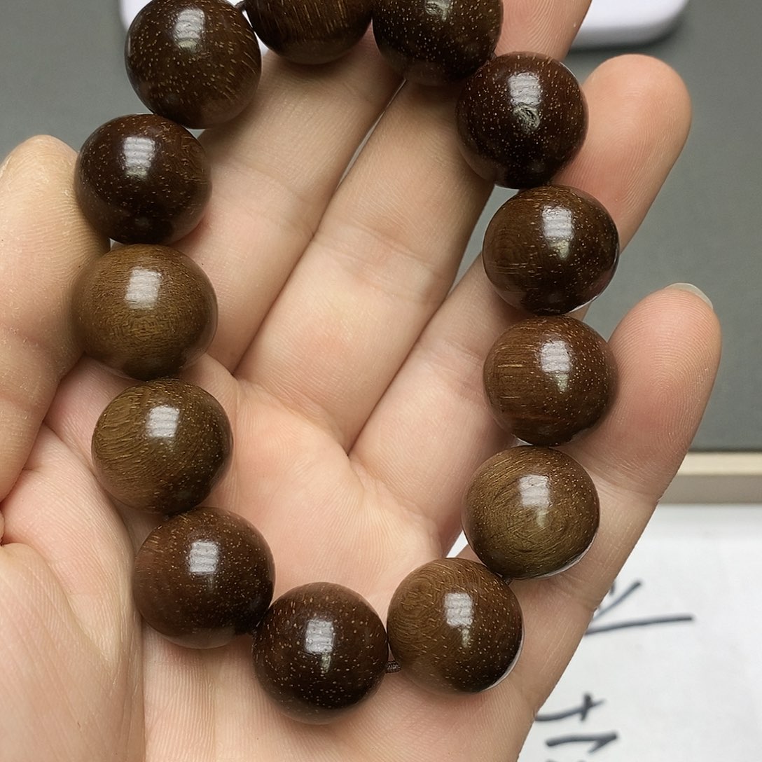 沉香碎屑沉香44加里曼丹