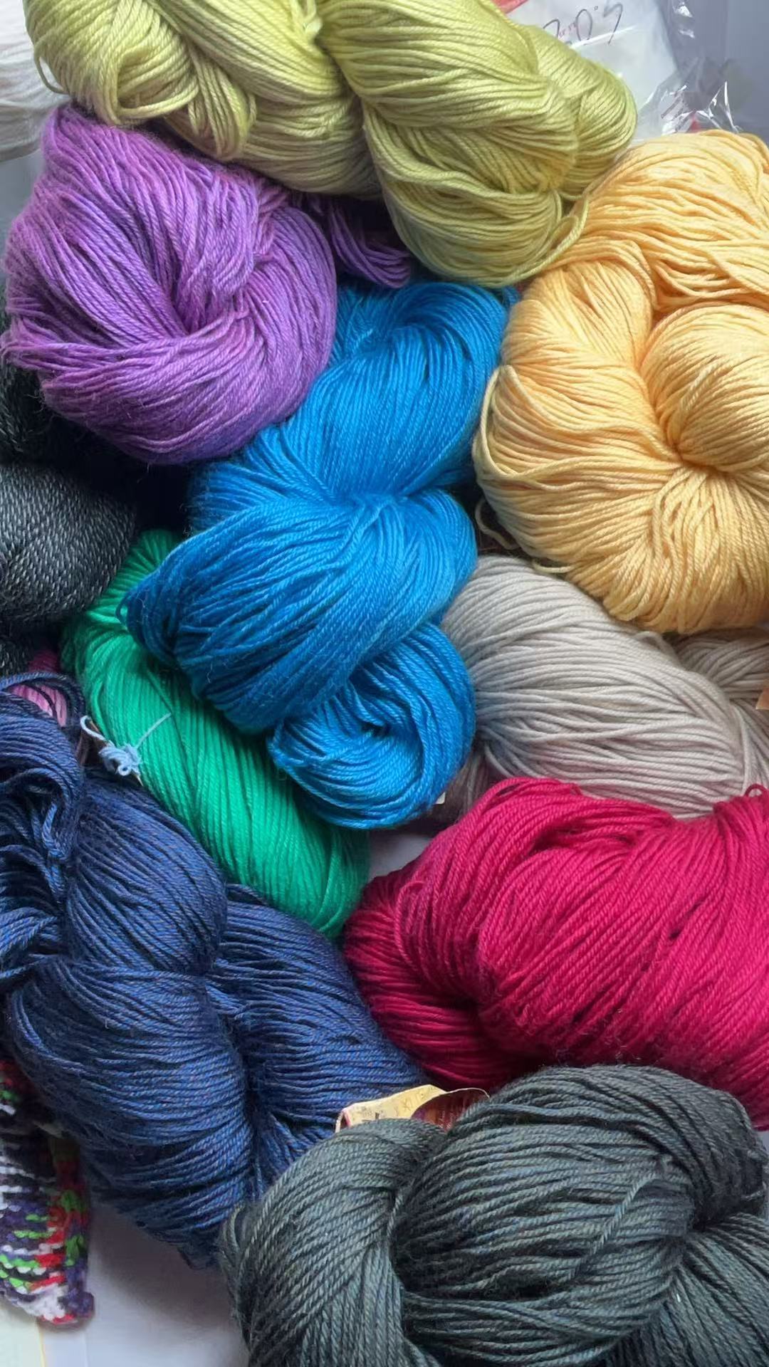 特价处理老式羊毛线微瑕---一斤价格，手工编织