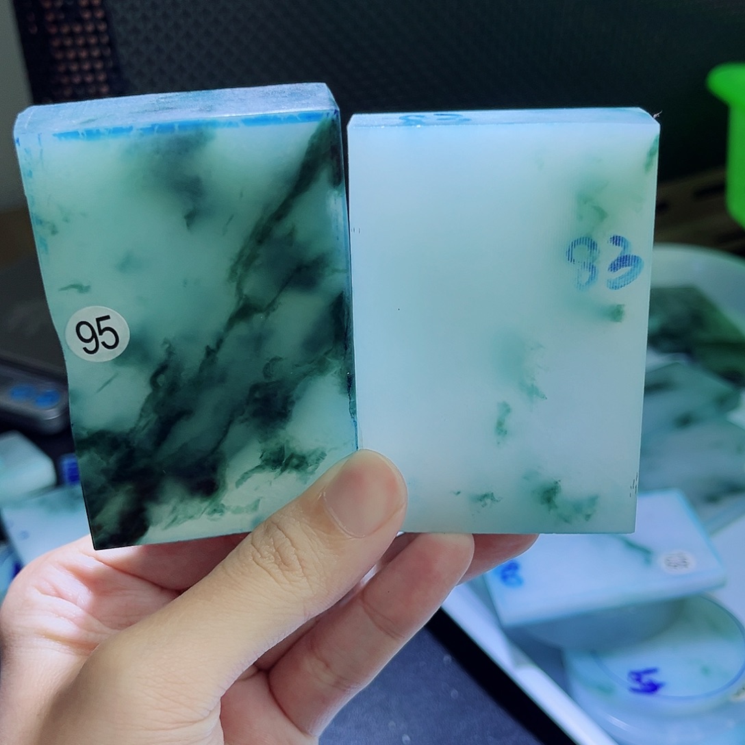 未镶嵌定制翡翠夜**空