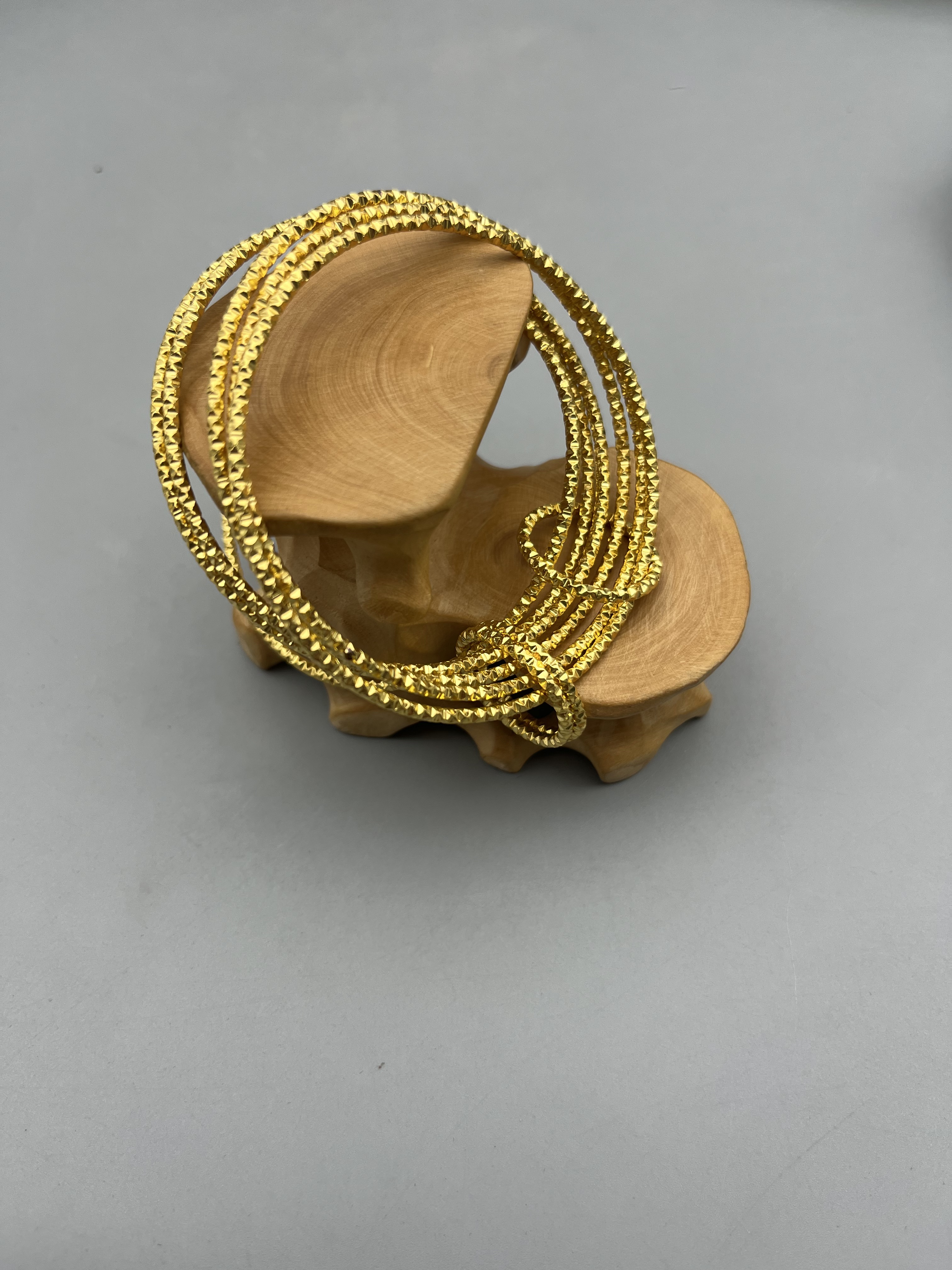 【苗苗甄选】 5005-经典多圈手镯