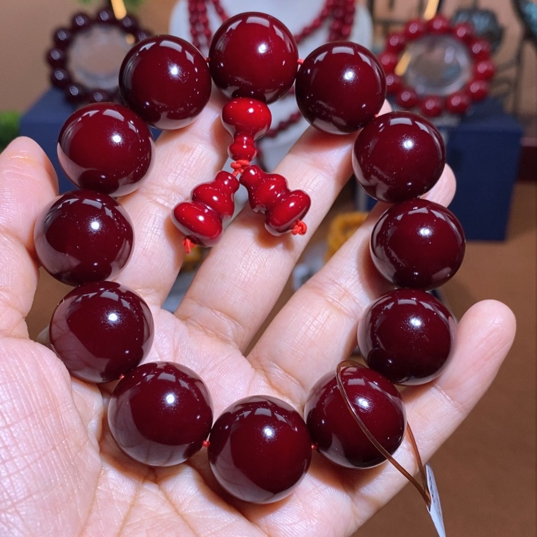 贝壳杉帝王血龙木2.0冰料天花板