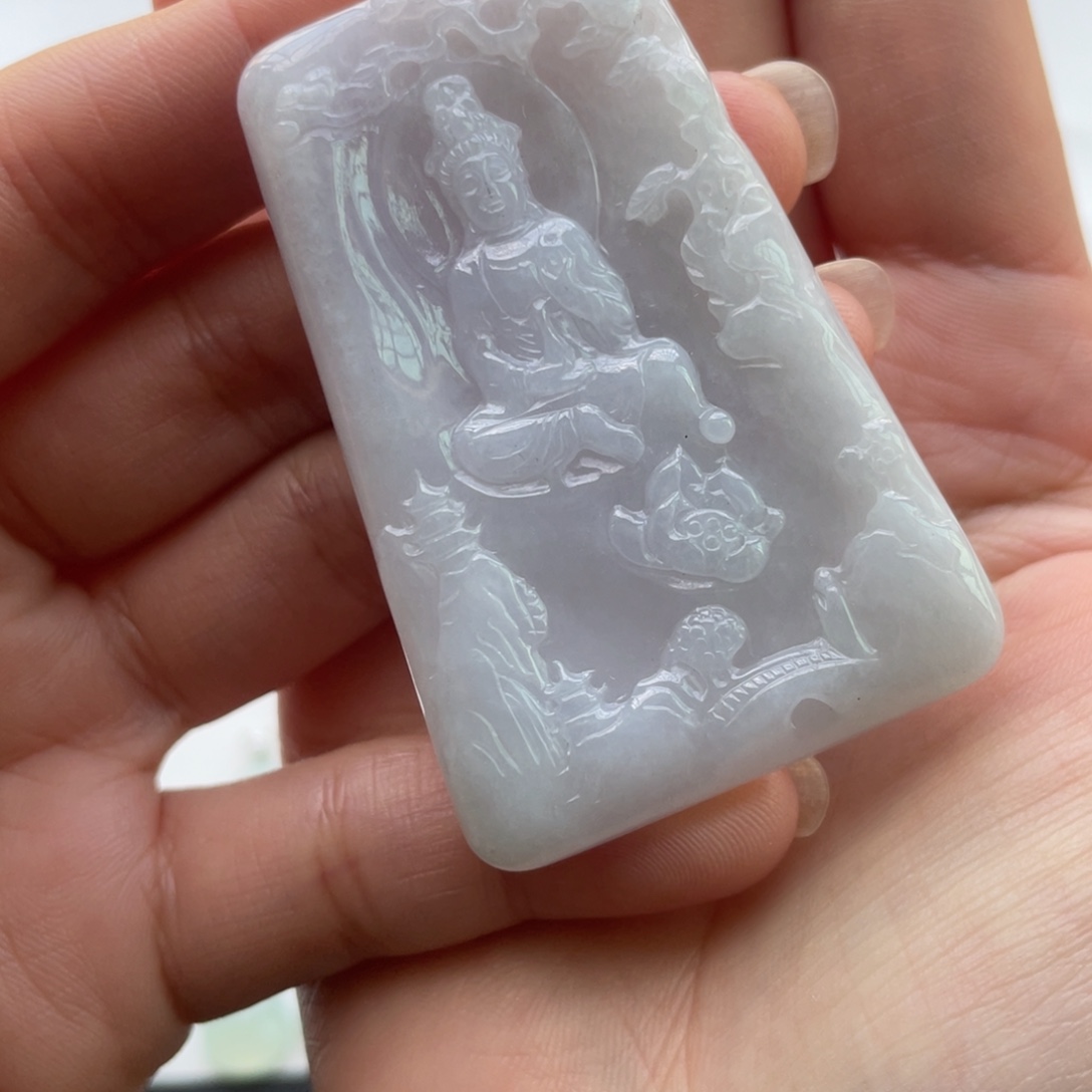 翡翠未镶嵌颈饰观音牌