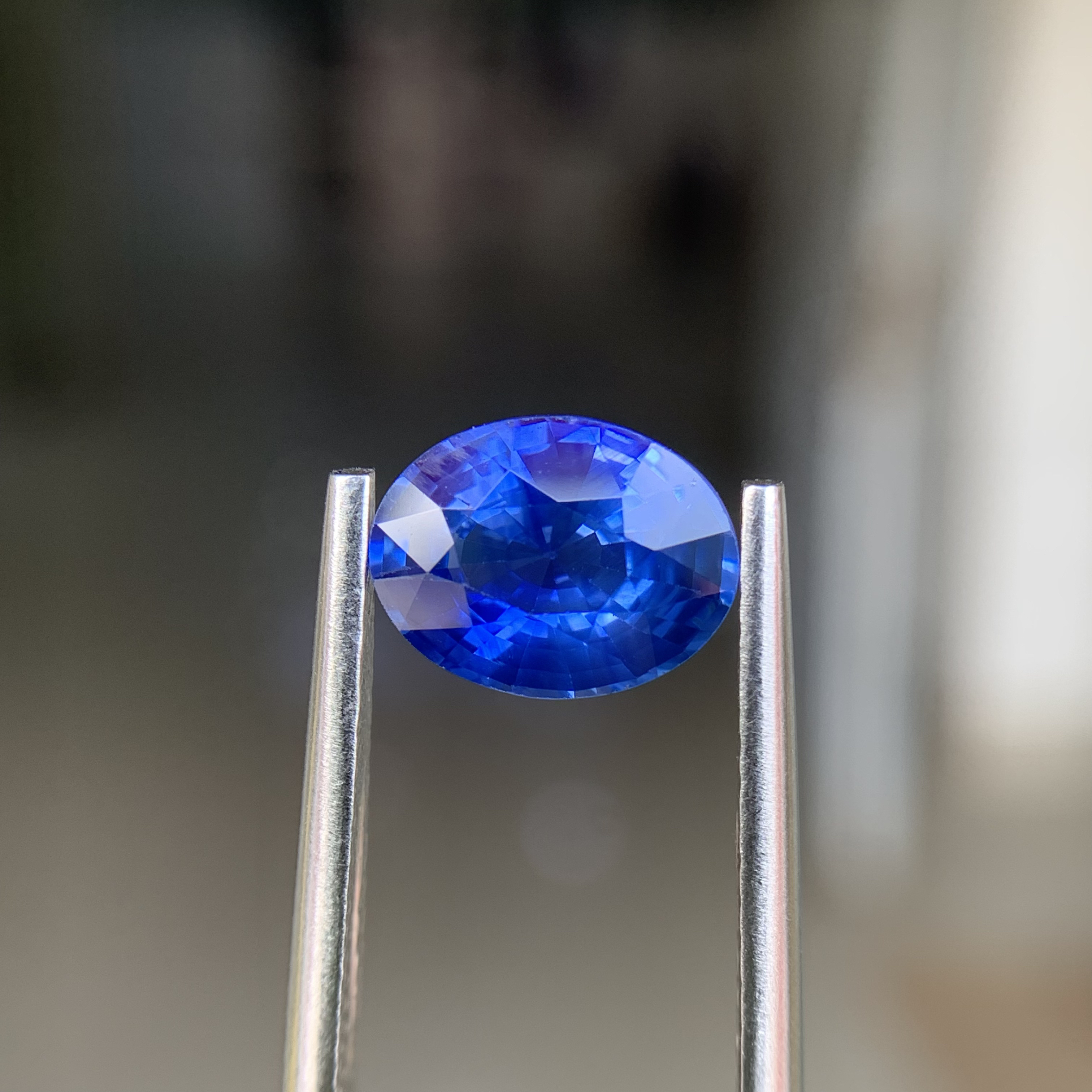 天然斯里兰卡椭圆形矢车菊蓝宝石裸石2.18克拉9.04*6.95mm 带grc